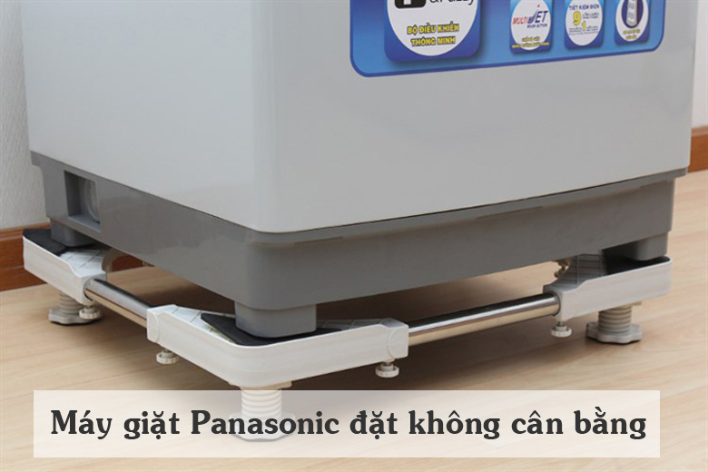 Máy giặt Panasonic báo lỗi U13 do đặt không cân bằng