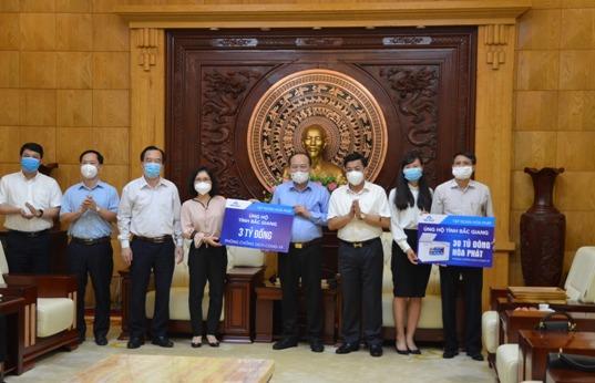 ​Hòa Phát ủng hộ 3 tỷ đồng và 30 tủ đông hỗ trợ Bắc Giang phòng chống dịch Covid-19